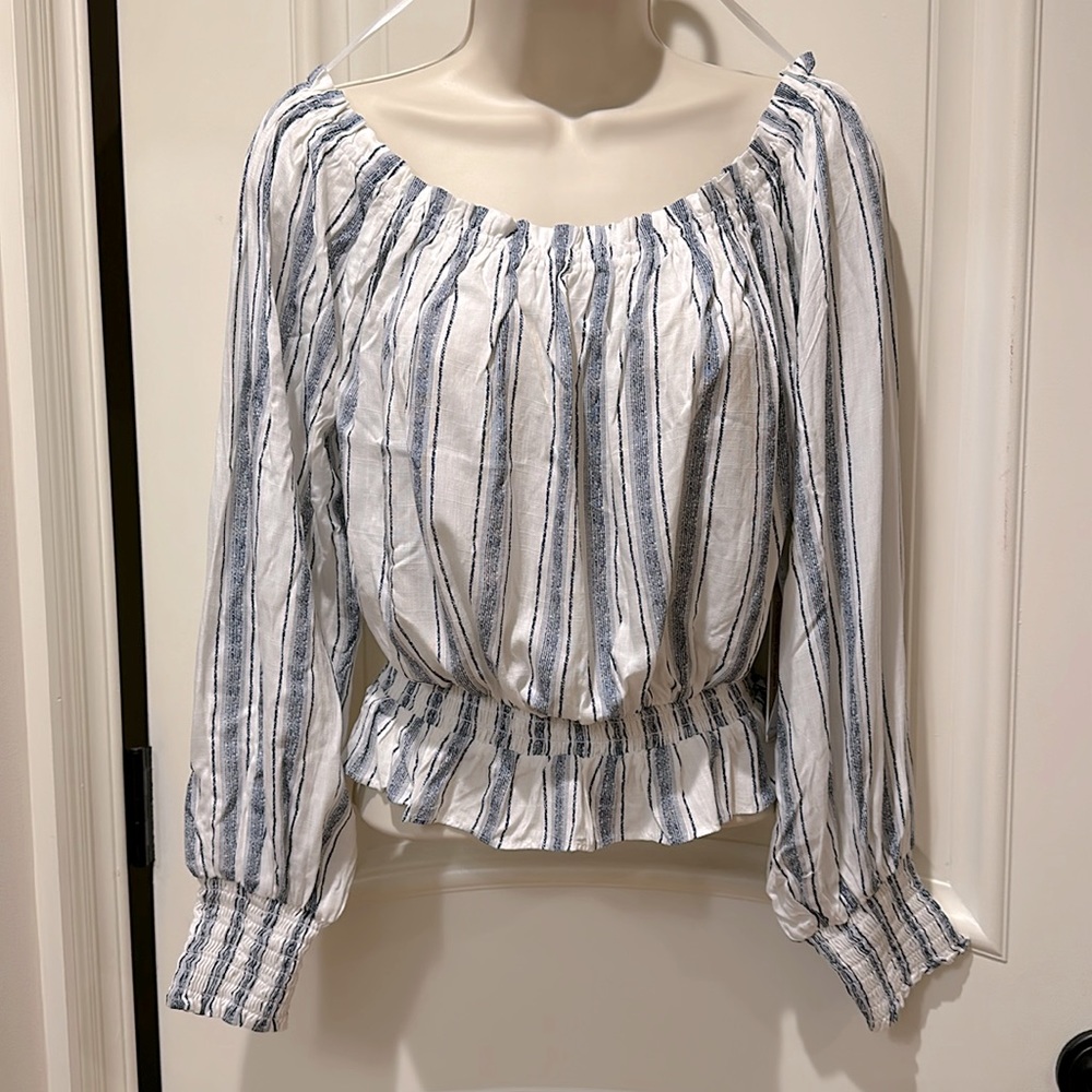 NWT Aqua Long Sleeve Blouse